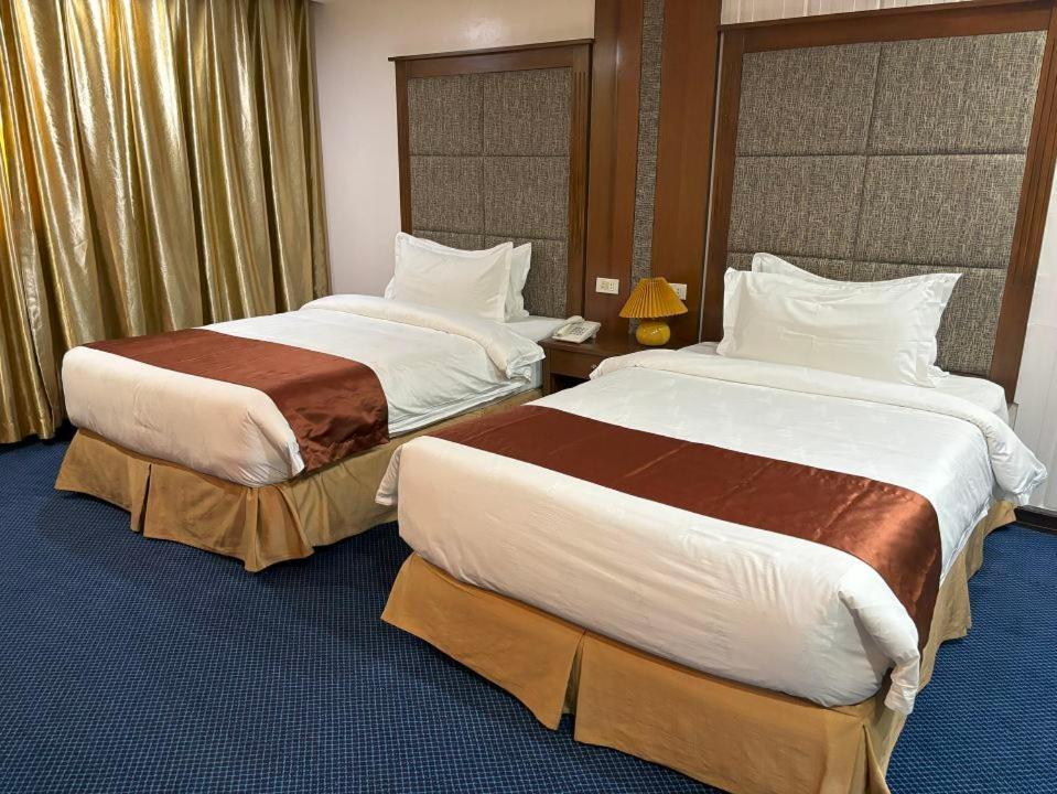 Lido De Paris Hotel Manila Dış mekan fotoğraf