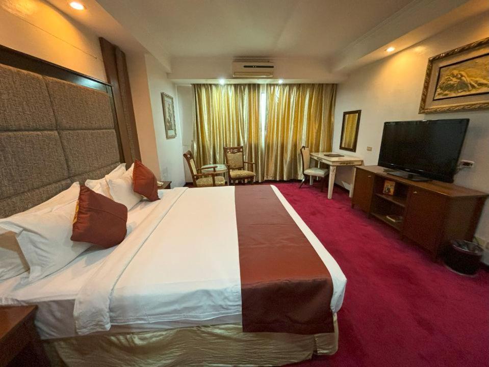 Lido De Paris Hotel Manila Dış mekan fotoğraf