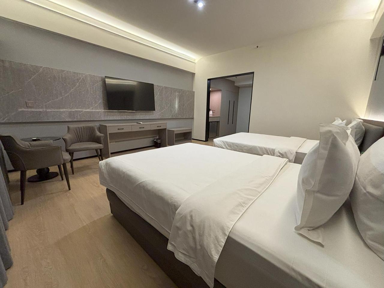 Lido De Paris Hotel Manila Dış mekan fotoğraf