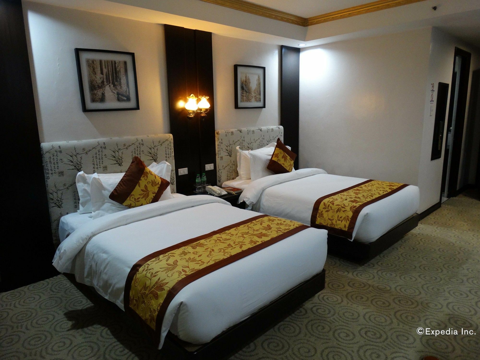 Lido De Paris Hotel Manila Dış mekan fotoğraf